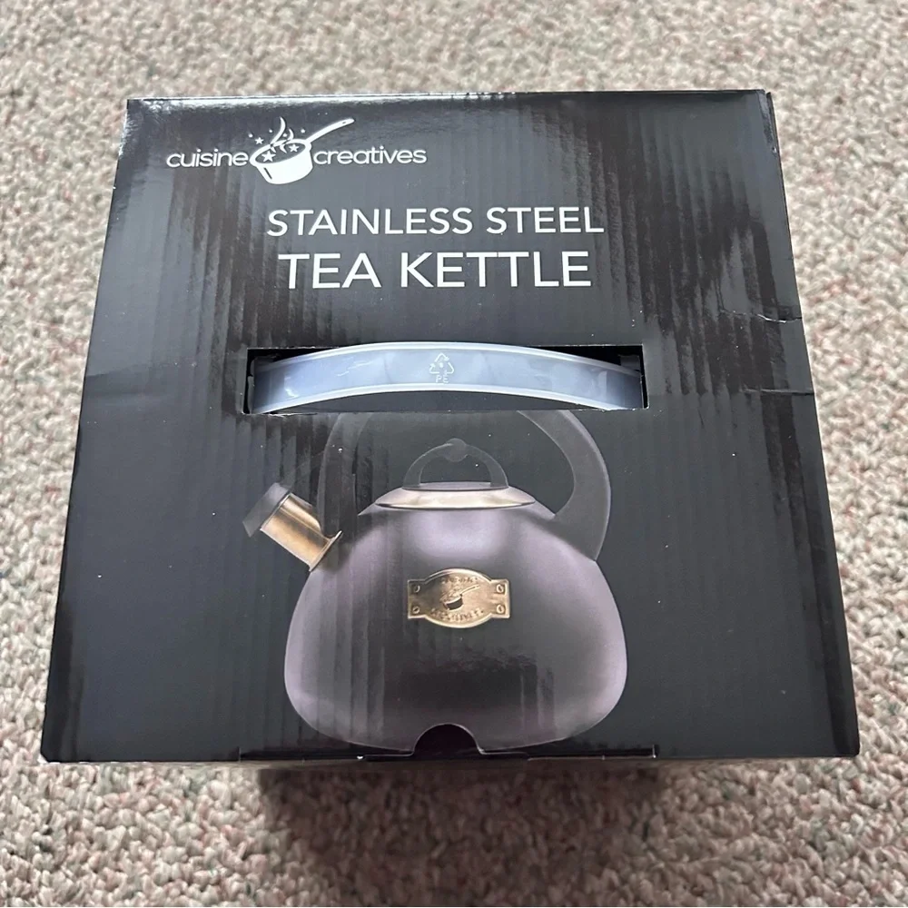NEW Cuisine Creatives Stainless Steel Tea Kettle 3 Quart Black & Gold